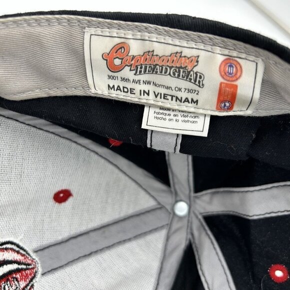 Captivating Headgear Licensed Georgia Bulldog Adjustable Black Cap Embroidered - Picture 7 of 7